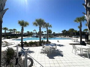 5082 Royal Point Ave in Kissimmee, FL - Building Photo - Building Photo