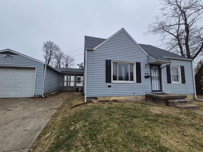 property at 4005 W 2nd St