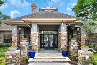Mandalay At Shadow Lake in Houston, TX - Foto de edificio - Building Photo