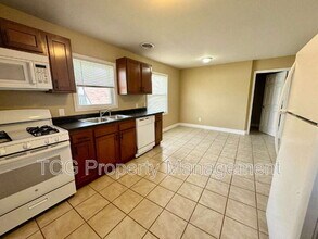 622 Webster St in Ottawa, IL - Building Photo - Building Photo