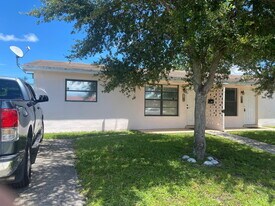 4100 NW 39th Ave in Fort Lauderdale, FL - Building Photo