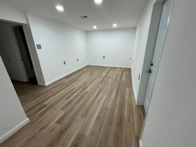 property at 2224 Prince of Wales Ct
