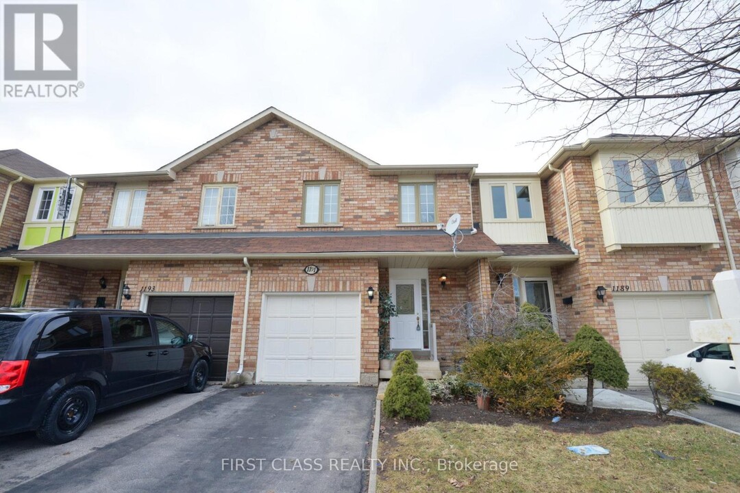 1191 Westview Terrace in Oakville, ON - Building Photo