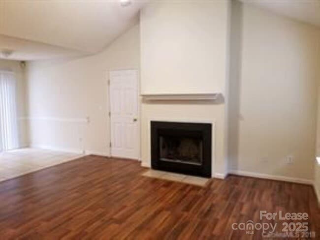 437 Cedarcroft Dr in Mooresville, NC - Building Photo - Building Photo