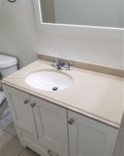3816 SW 69th Way in Miramar, FL - Building Photo - Building Photo