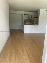 10476 NW 8th St in Pembroke Pines, FL - Building Photo - Building Photo