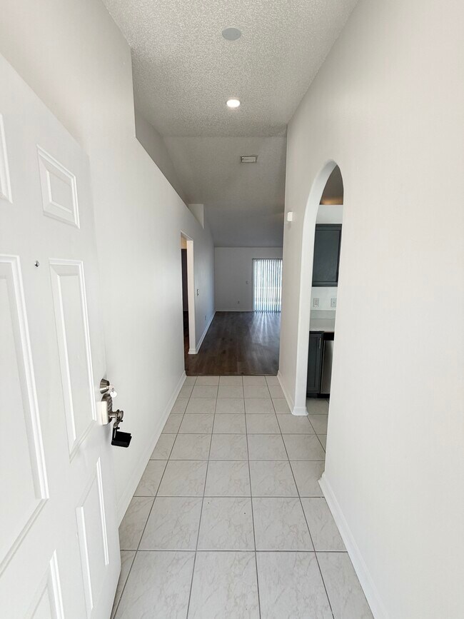 6 Folson Ln in Palm Coast, FL - Building Photo - Building Photo