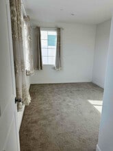 2769 Lake Mendoza St in Rialto, CA - Foto de edificio - Building Photo