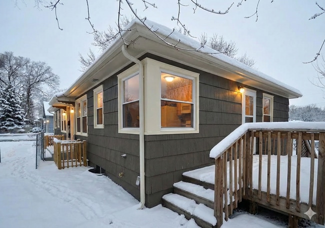 7311 Nicollet Ave in Richfield, MN - Building Photo - Building Photo