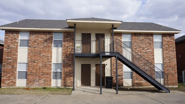 property at 1504 Windward Dr