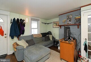 2 High St in Phoenixville, PA - Building Photo - Building Photo