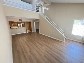 2713 Ferrin Rd in Las Vegas, NV - Building Photo - Building Photo