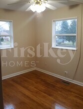 424 W Moreland Ave in Addison, IL - Building Photo - Building Photo