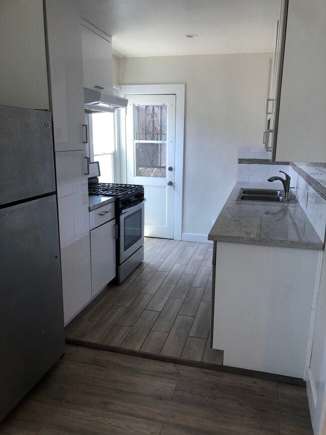 316 N Spaulding Ave Apartments