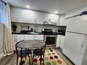 670 Millbank Dr in London, ON - Building Photo - Building Photo