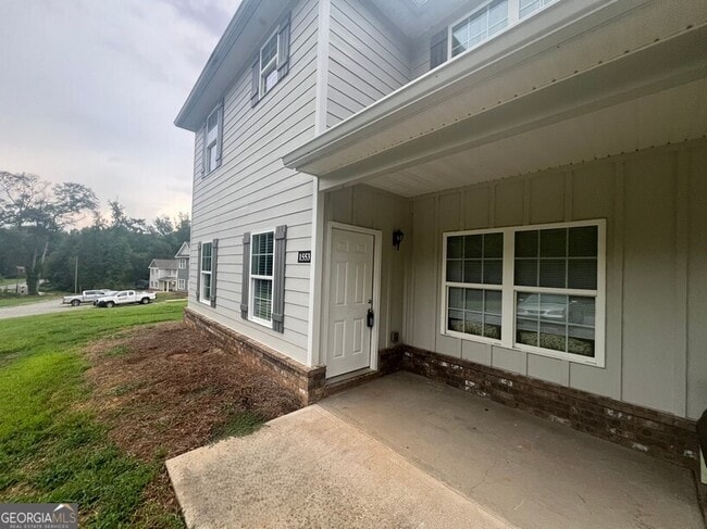 property at 1553 Bostwick Rd