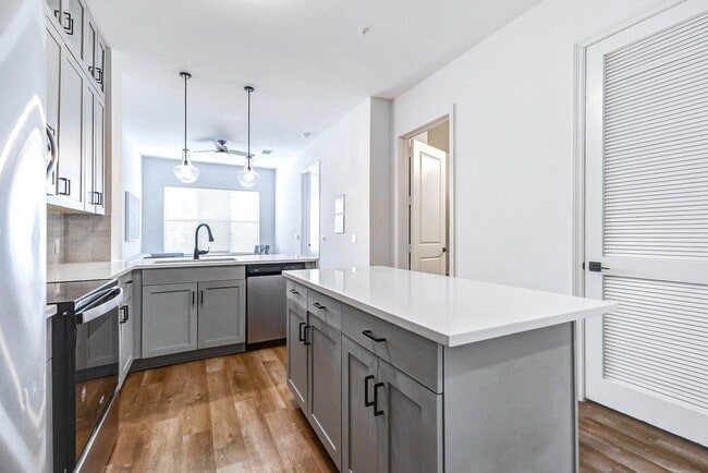 property at 1508 Blodgett St