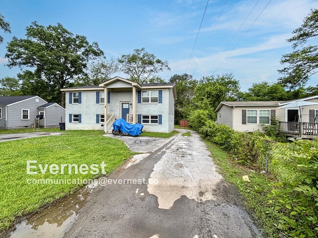 property at 1565 Burns Ave