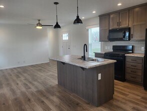 3 Swan Ln in Beecher, IL - Building Photo - Building Photo