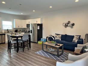 311 McMinnville Hwy in Woodbury, TN - Building Photo - Building Photo