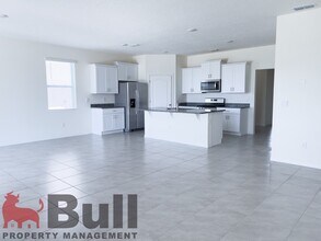 7821 Oak Reflection Lp in Davenport, FL - Building Photo - Building Photo