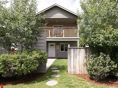 210 Park Pl in Sisters, OR - Building Photo - Building Photo