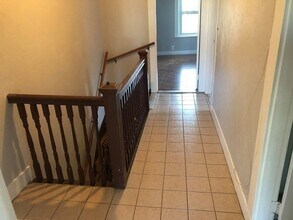 18 Walnut Rd, Unit 2 in Somerville, MA - Building Photo - Building Photo