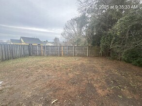 6300 Bent Tree Dr in Fayetteville, NC - Building Photo - Building Photo