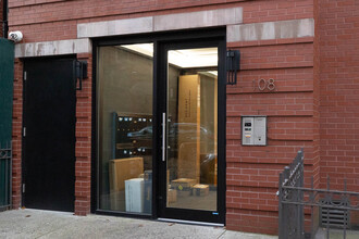 104 Luquer St in Brooklyn, NY - Building Photo - Building Photo