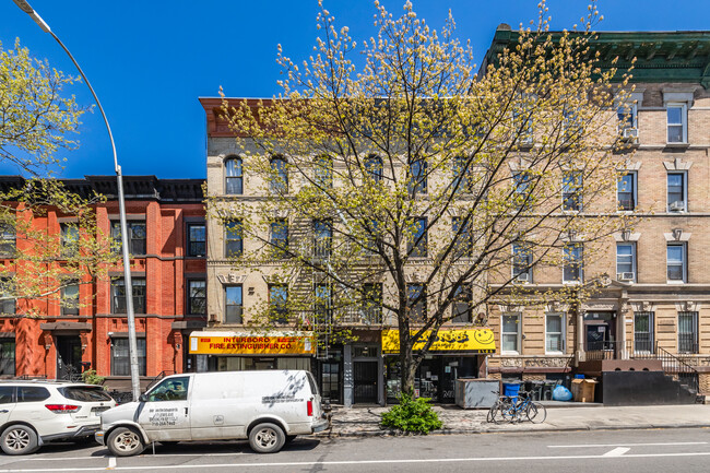 219 Lewis Ave in Brooklyn, NY - Building Photo - Building Photo