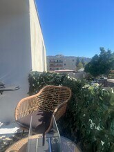 10730 New Haven St, Unit 42 in Sun Valley, CA - Building Photo - Building Photo