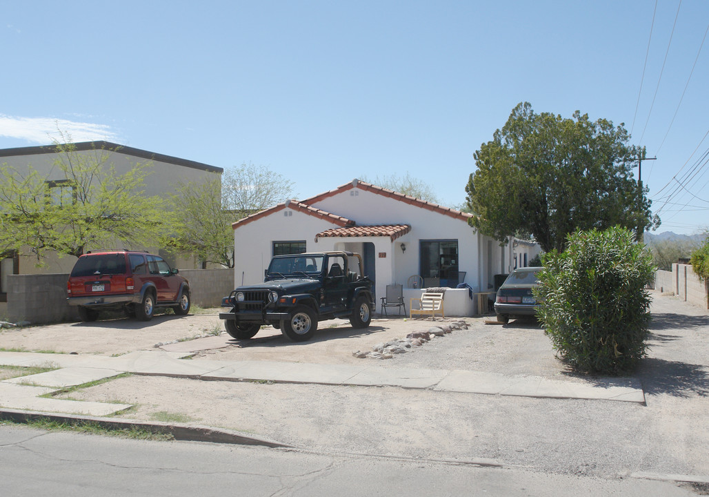 319 N Vine Ave in Tucson, AZ - Foto de edificio