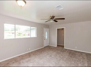3633 Bowling Ln in Orange, TX - Building Photo - Building Photo