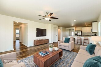 1313 NW 8th Pl in Cape Coral, FL - Building Photo - Building Photo