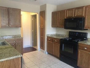 8800 Camfield Way St in Frisco, TX - Building Photo - Building Photo