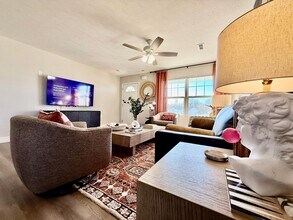 224 Taylor Dr in Wilmington, OH - Building Photo - Building Photo