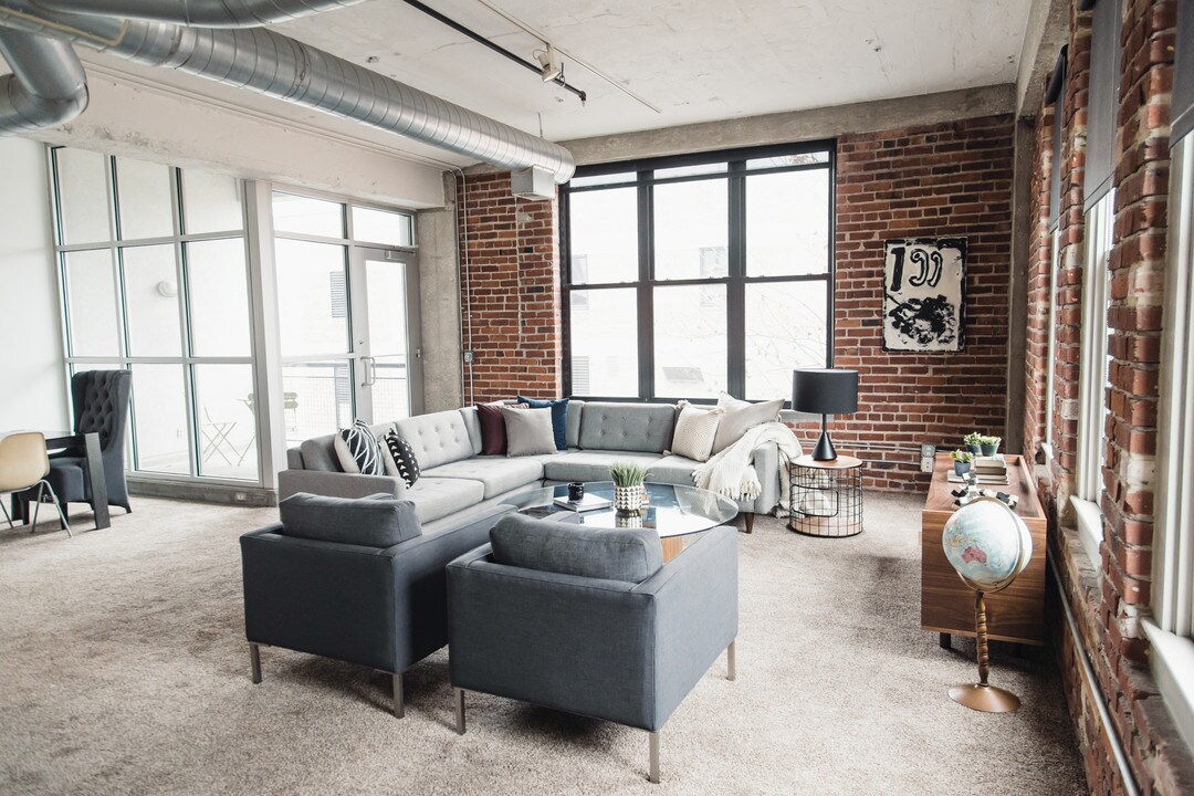 Joslyn Loft in Omaha, NE - Building Photo