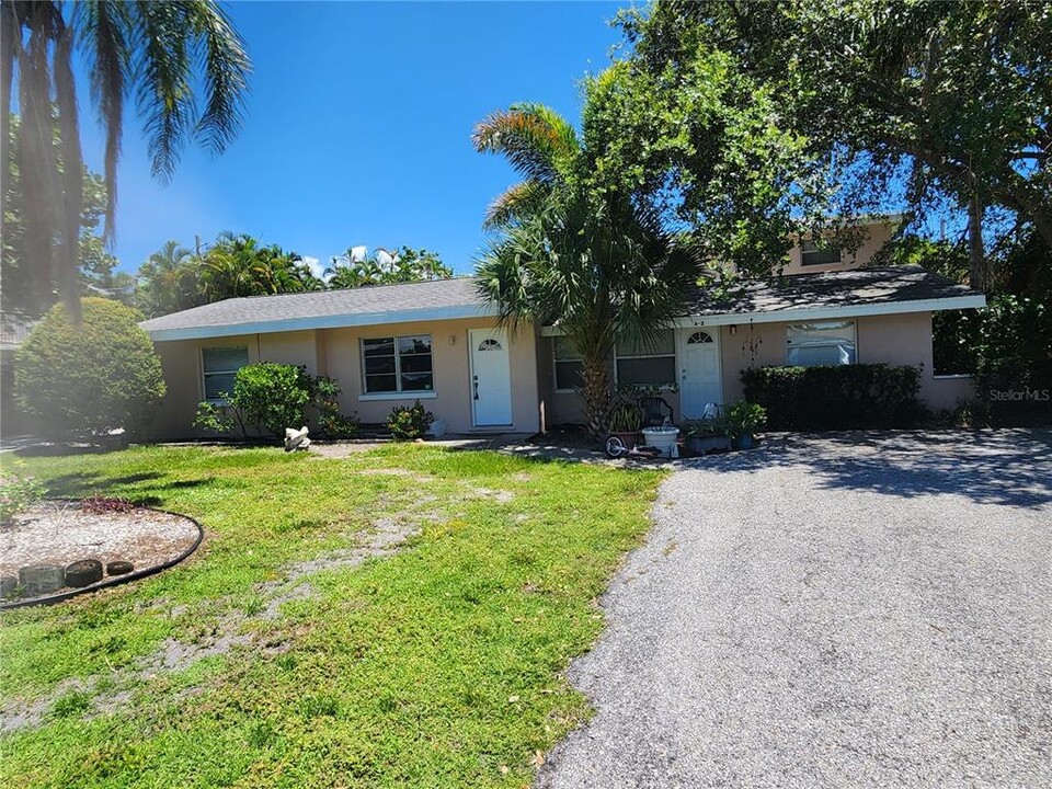 1630 Redwood St in Sarasota, FL - Building Photo