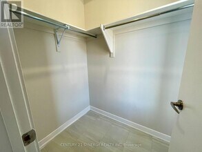 862 Henslow's Cir in Ottawa, ON - Building Photo - Building Photo