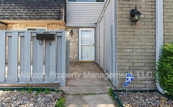 1402 Bill Carrol Dr in Norman, OK - Building Photo - Building Photo