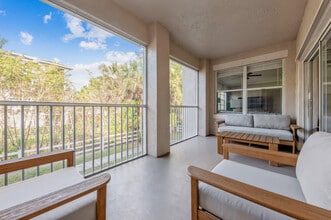 2330 Wellington Green Dr in Wellington, FL - Building Photo - Building Photo