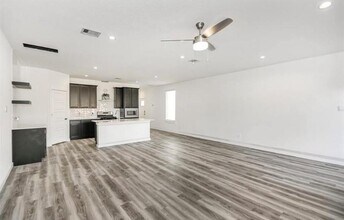 12312 Maria Heights Ct in Houston, TX - Building Photo - Building Photo