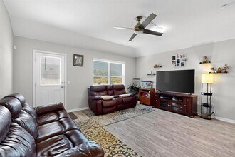 112 Palo Duro Ct in Leander, TX - Building Photo - Building Photo