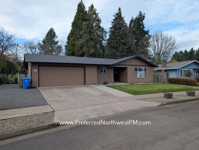 property at 2522 Melrose Loop