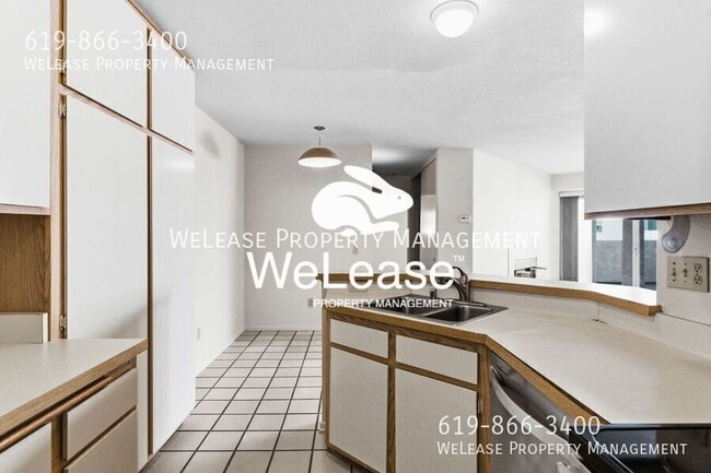 7127 Camino Degrazia in San Diego, CA - Building Photo - Building Photo