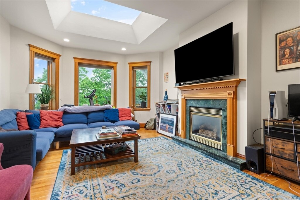 90 Browne St in Brookline, MA - Building Photo