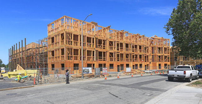 Stevenson Terrace in Fremont, CA - Foto de edificio - Building Photo