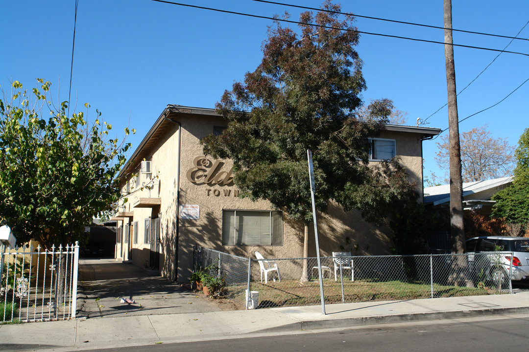 5545 Elmer Ave in North Hollywood, CA - Foto de edificio