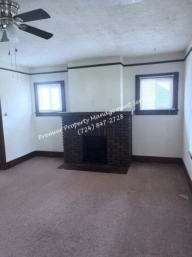 2237 Brodhead Rd in Aliquippa, PA - Building Photo - Building Photo