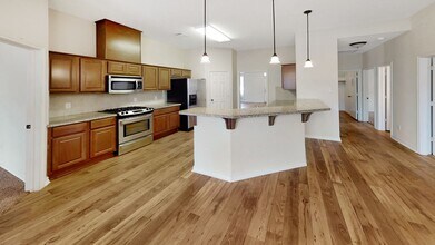 1014 Emerald Dove Ave in College Station, TX - Building Photo - Building Photo